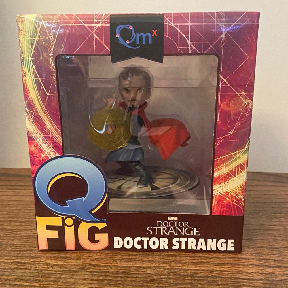 Q Fig Doctor Strange New In Box